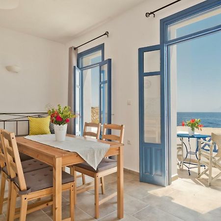 לפקוס קרפתאו Alisachni Villas מראה חיצוני תמונה
